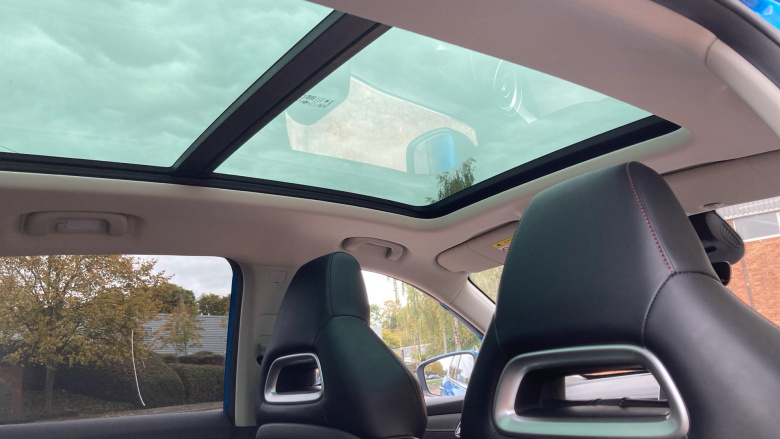 MG Hs 1.5 T-GDI Exclusive 5dr DCT Petrol Hatchback